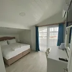 Cunda Kordon Ayvalı