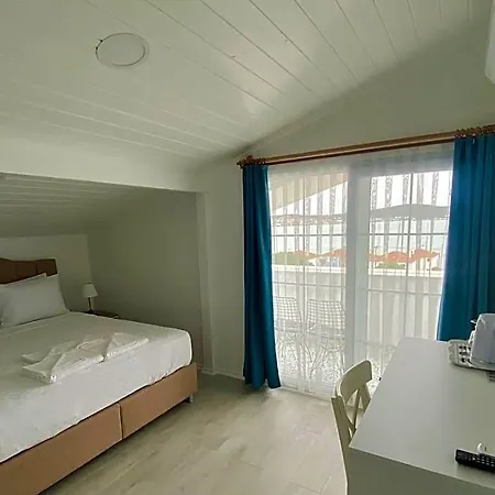 Cunda Kordon 3*