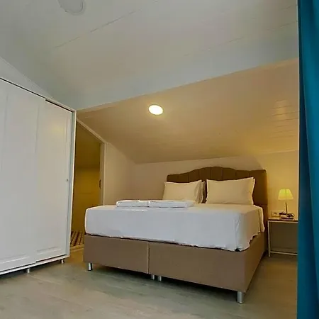 Cunda Kordon 3* Ayvalı