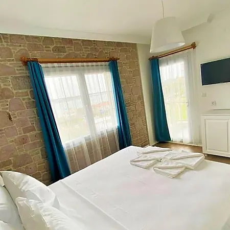 Cunda Kordon 3* Ayvalı